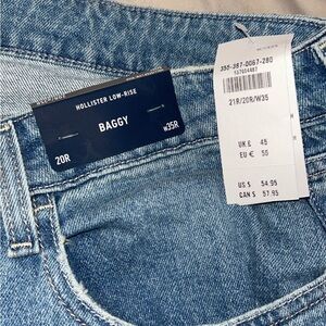 Hollister Women's Low-Rise Baggy Jeans - Blue